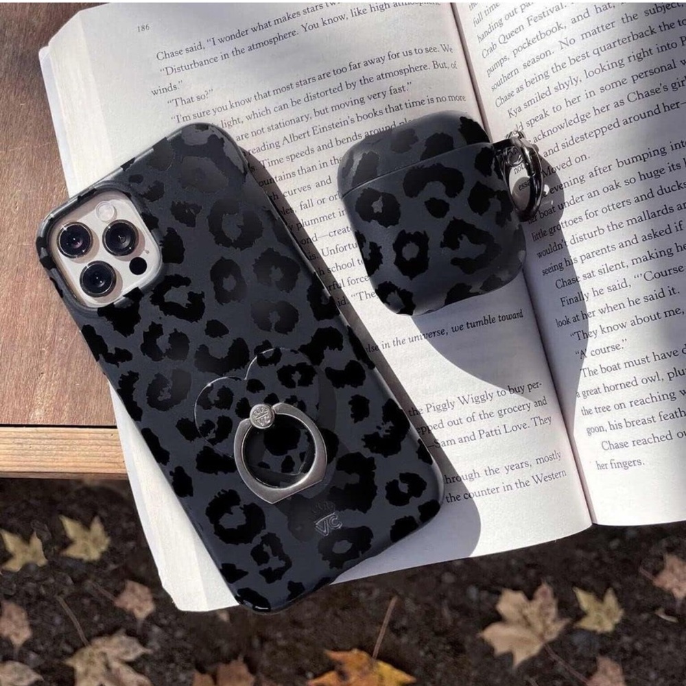 ✨ Velvet Caviar Leopard Print Case iPhone 15 Pro Max✨